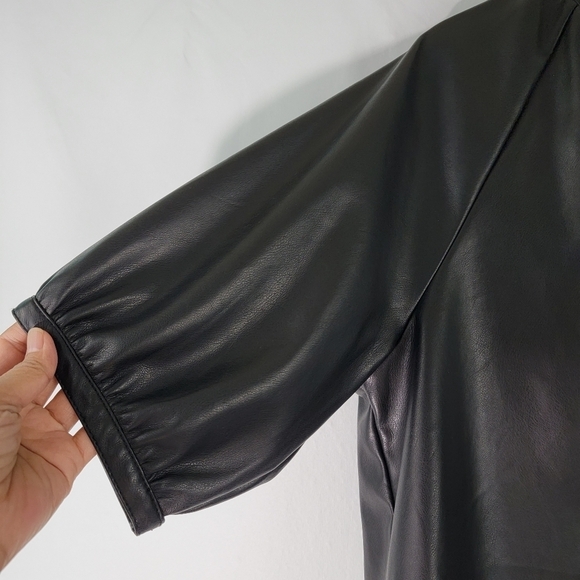 AVEC LES FILLES Women's Black Vegan Leather Too Jacket Sz L V-neck Half Sleeve - Picture 5 of 12